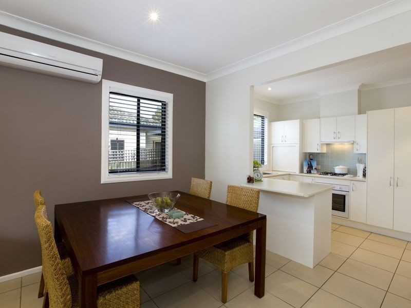 30 White Avenue, Queanbeyan NSW 2620