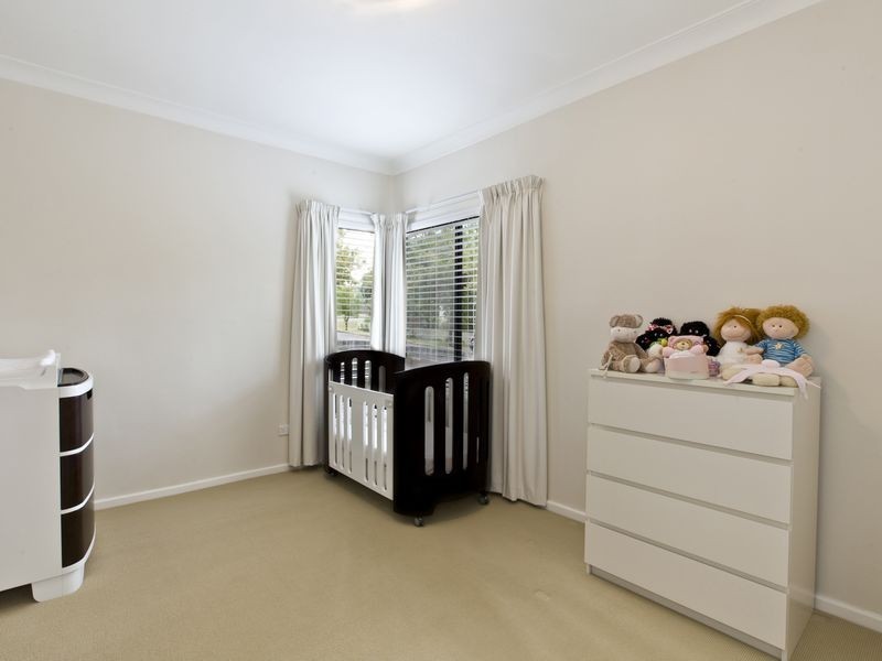 30 White Avenue, Queanbeyan NSW 2620