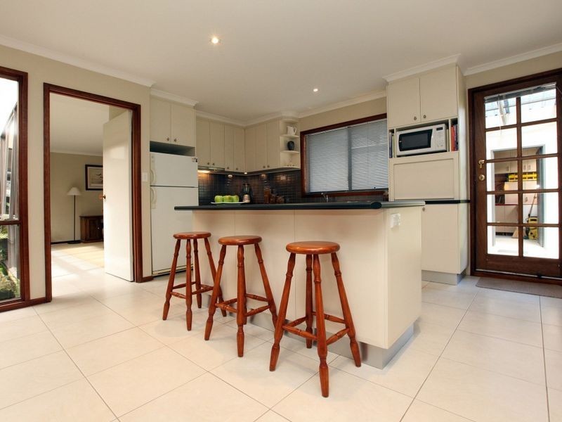6 Payne Place, Fadden ACT 2904