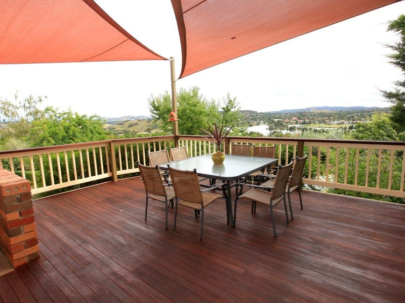 24 Callaway Crescent, Gordon ACT 2906