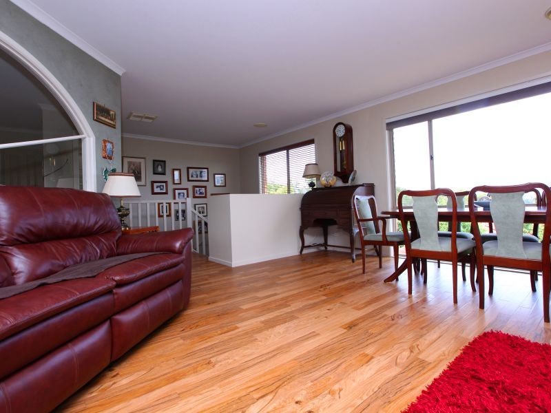 24 Callaway Crescent, Gordon ACT 2906