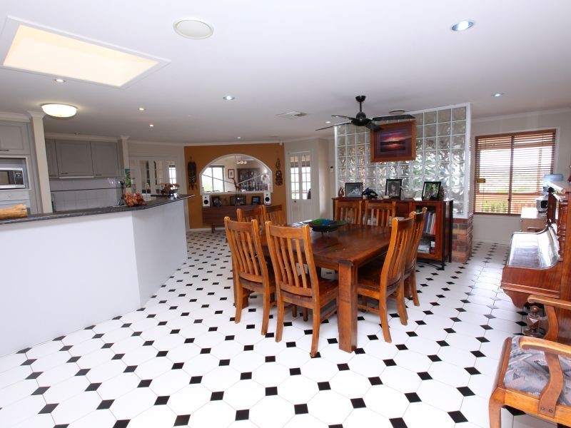 24 Callaway Crescent, Gordon ACT 2906