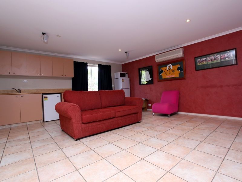 24 Callaway Crescent, Gordon ACT 2906