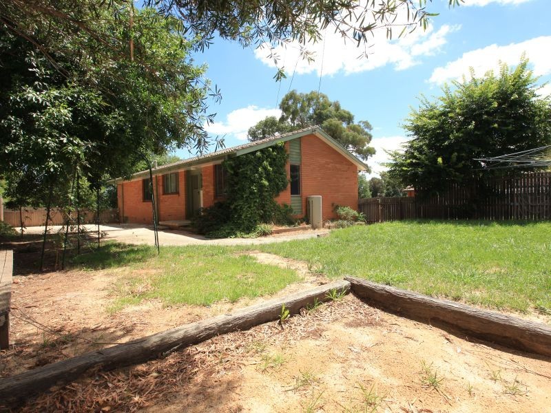 3 Dawar Place, Giralang ACT 2617