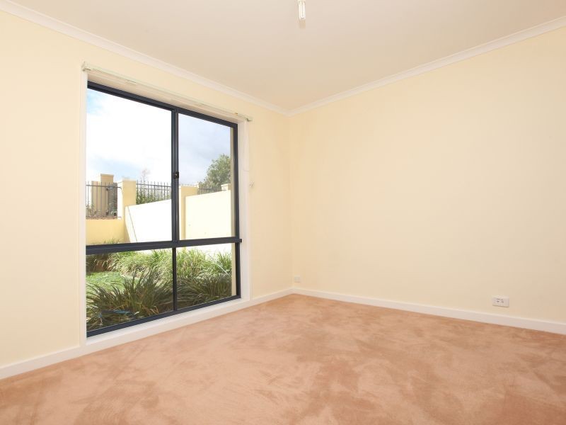 19 Nellie Hamilton Avenue, Gungahlin ACT 2912