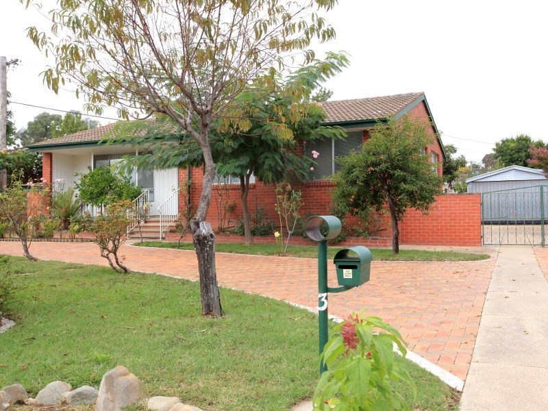 3 Greenvale Street, Fisher ACT 2611