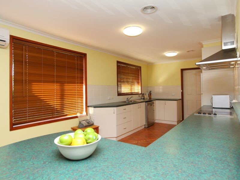124 Namatjira Drive, Stirling ACT 2611