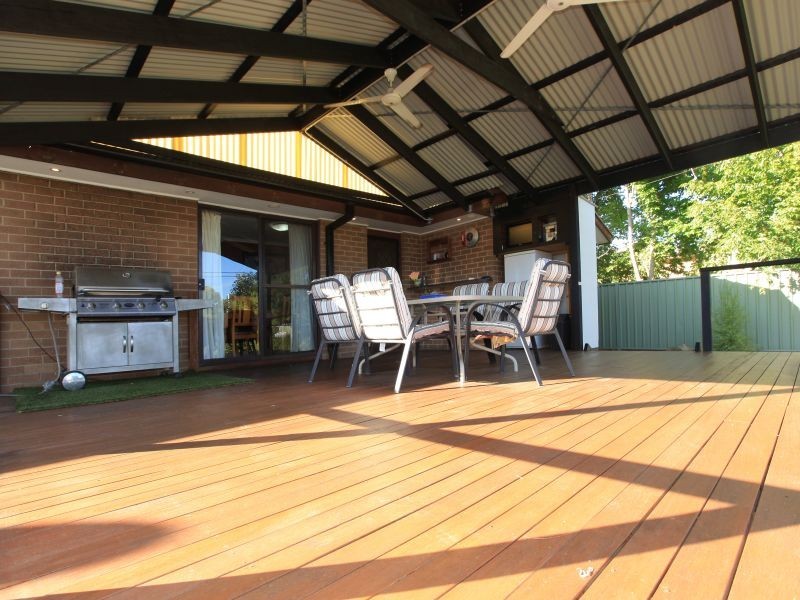 124 Namatjira Drive, Stirling ACT 2611