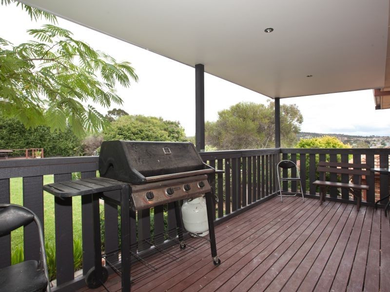 38 Pindari Crescent, Queanbeyan NSW 2620