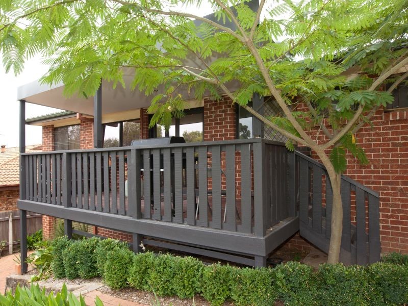 38 Pindari Crescent, Queanbeyan NSW 2620