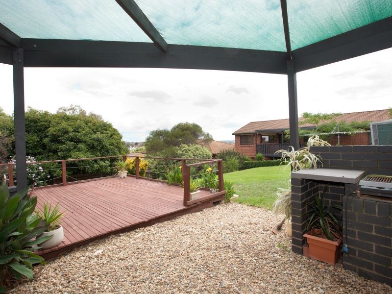 38 Pindari Crescent, Queanbeyan NSW 2620