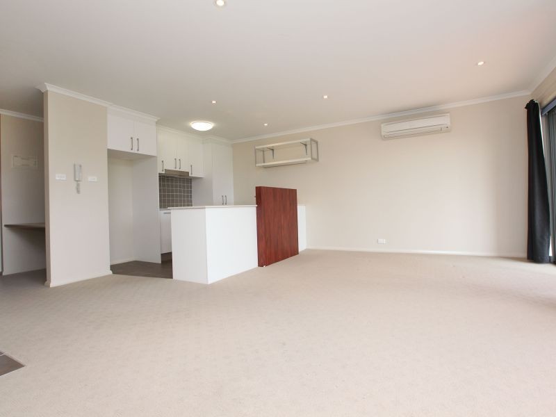 15/120 Athllon Drive, Greenway ACT 2900