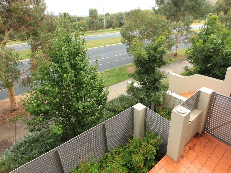 15/120 Athllon Drive, Greenway ACT 2900
