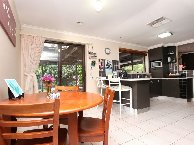 16 Conway Place, Gowrie ACT 2904