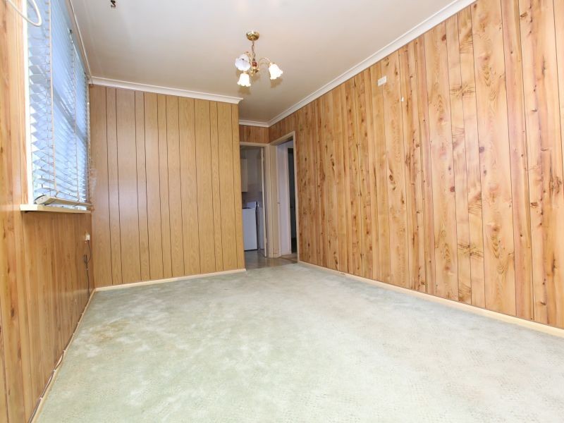 8 Downey Street, Queanbeyan NSW 2620