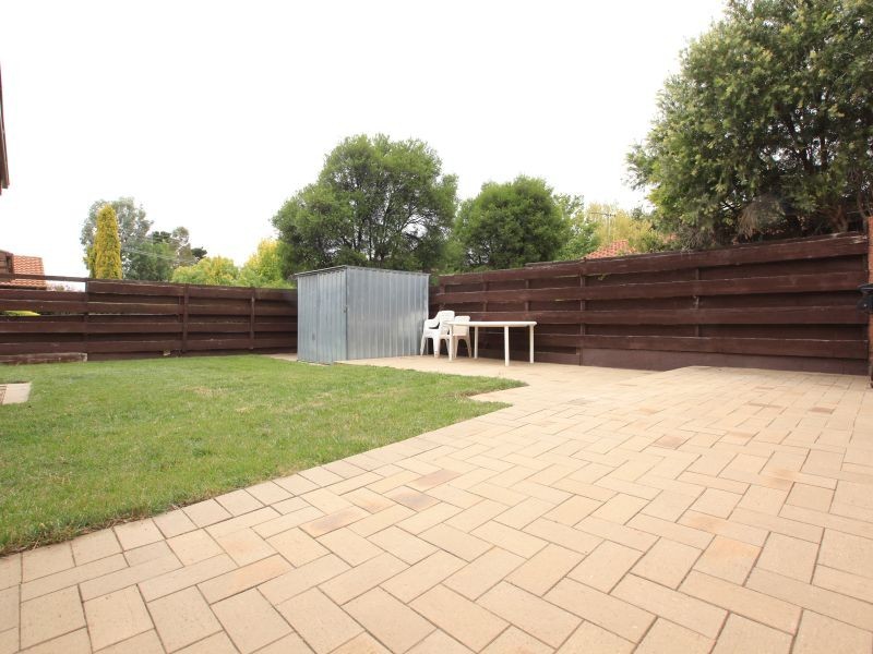 20 McKeahnie Street, Queanbeyan NSW 2620