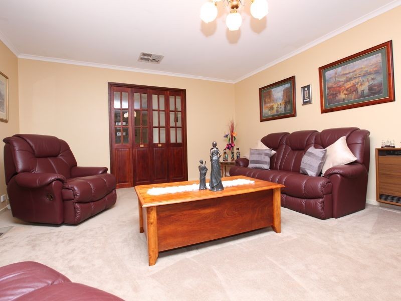 14 Sadlier Street, Gowrie ACT 2904