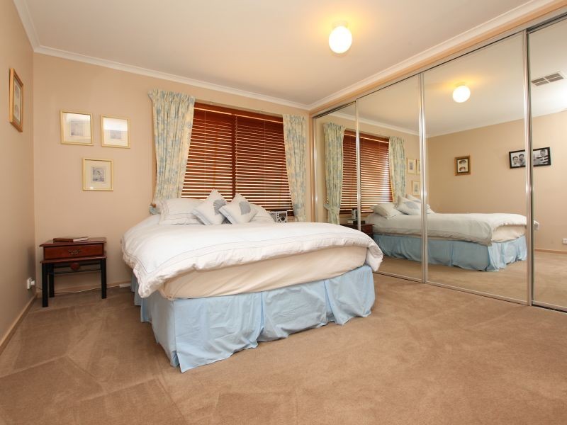 14 Sadlier Street, Gowrie ACT 2904