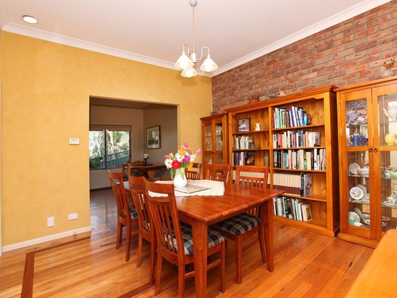 7 Decker Place, Fadden ACT 2904