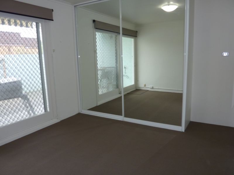 1/3 Garran Place, Garran ACT 2605