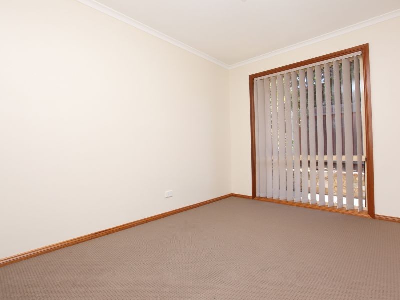 1 Roughsey Place, Conder ACT 2906