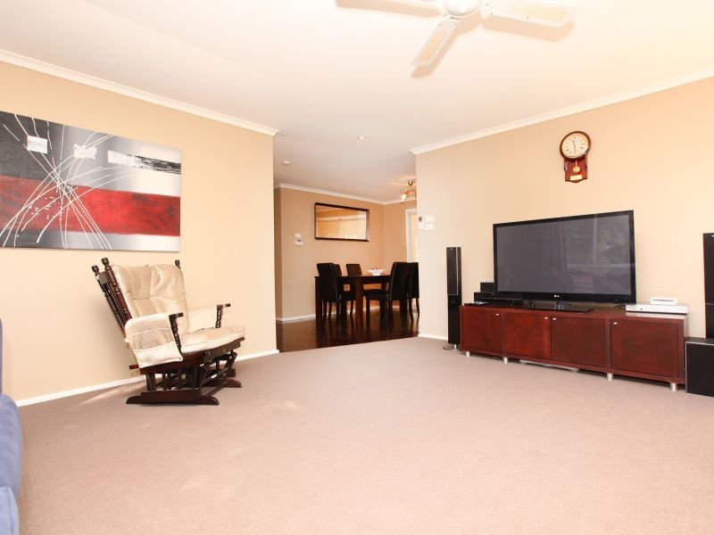 50 Morant Circuit, Kambah ACT 2902