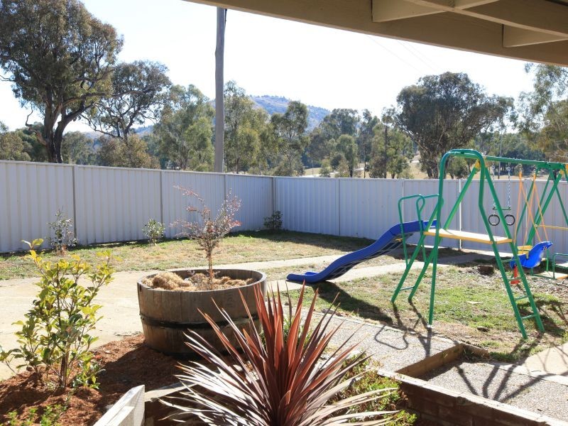 50 Morant Circuit, Kambah ACT 2902