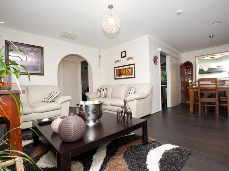 17 Lavery Place, Monash ACT 2904