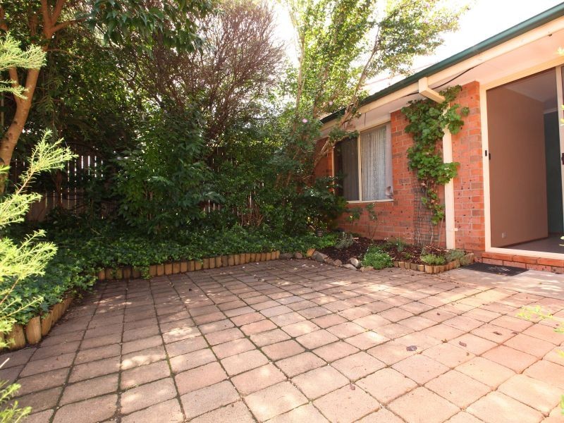 6/48 Sid Barnes Crescent, Gordon ACT 2906