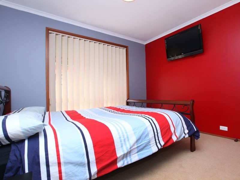 24 Fink Crescent, Calwell ACT 2905