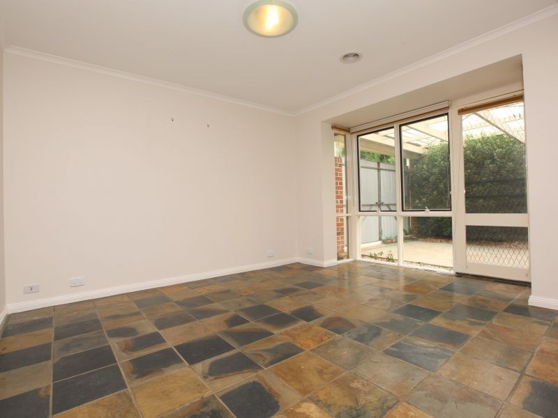 8 Quambone Place, Isabella Plains ACT 2905