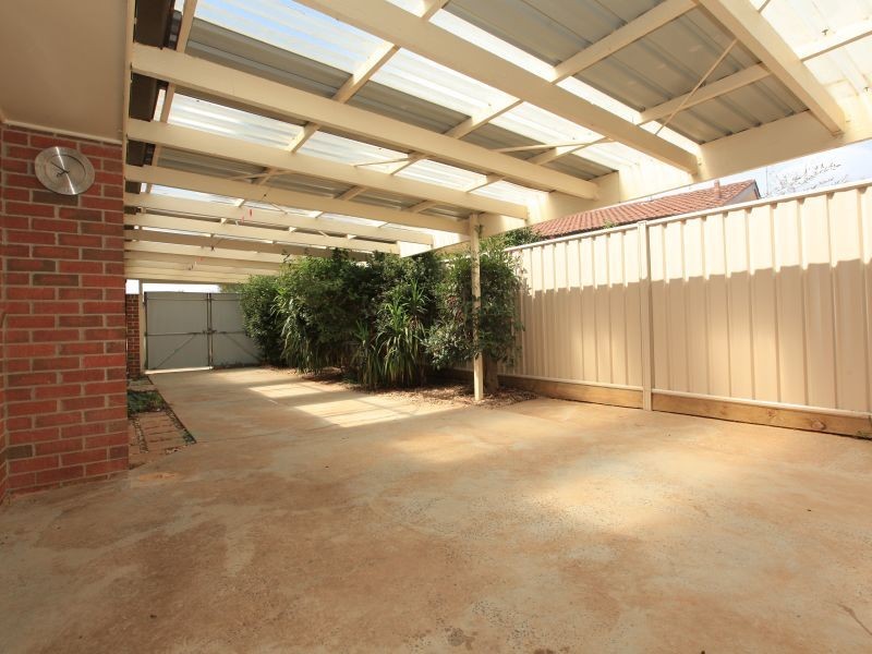 8 Quambone Place, Isabella Plains ACT 2905