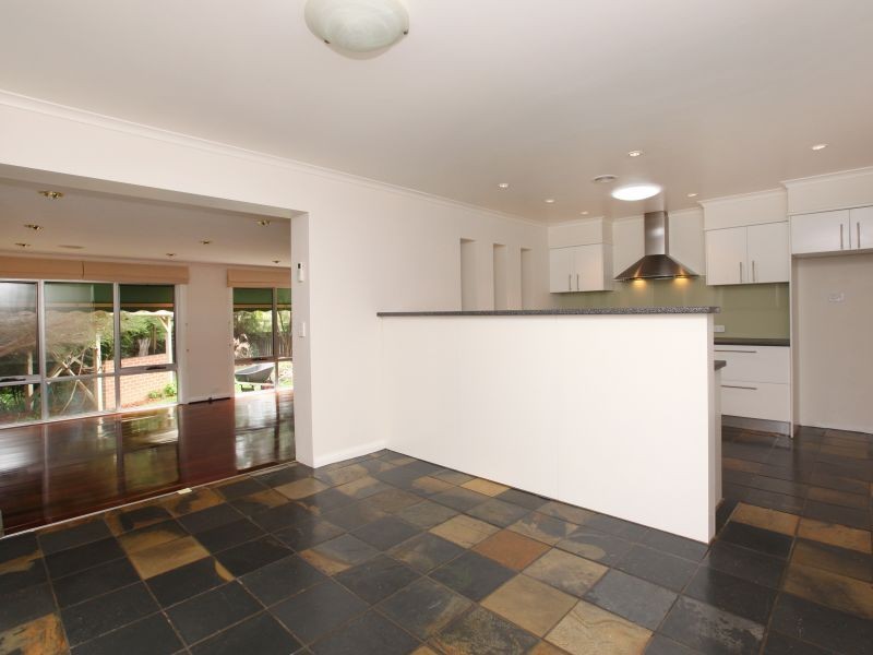 8 Quambone Place, Isabella Plains ACT 2905