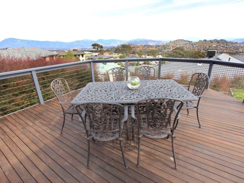 42 Galbraith Close, Banks ACT 2906