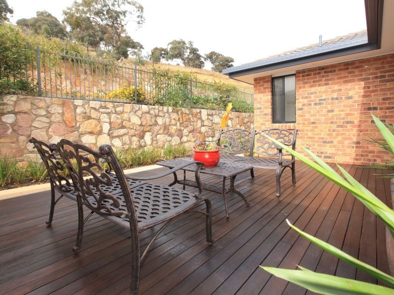 42 Galbraith Close, Banks ACT 2906