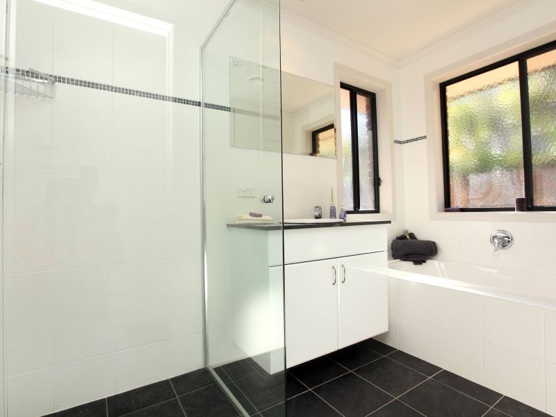 42 Galbraith Close, Banks ACT 2906