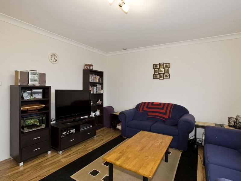 6/15 Crest Road, Queanbeyan NSW 2620