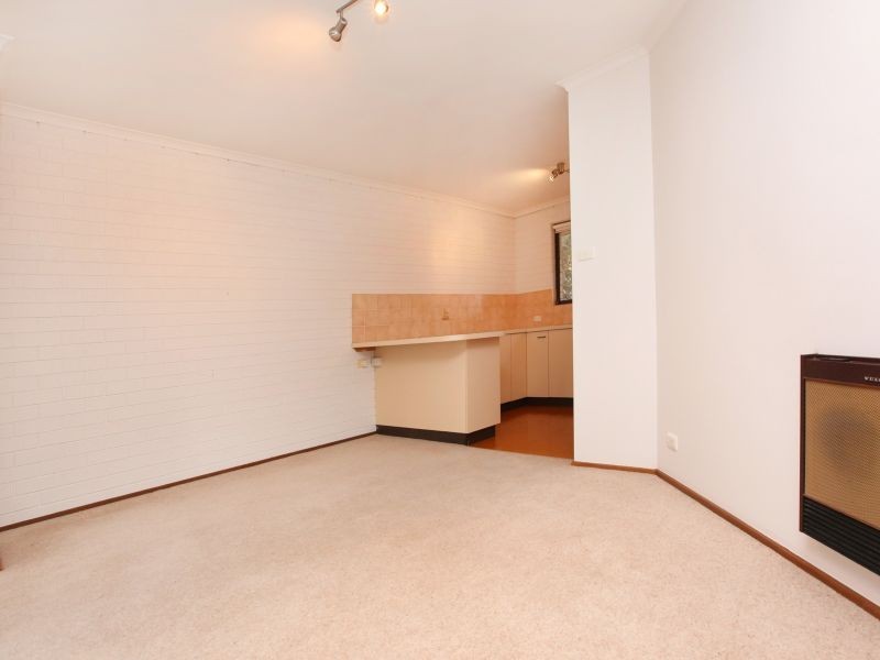 54/25 Pinkerton Circuit, Kambah ACT 2902