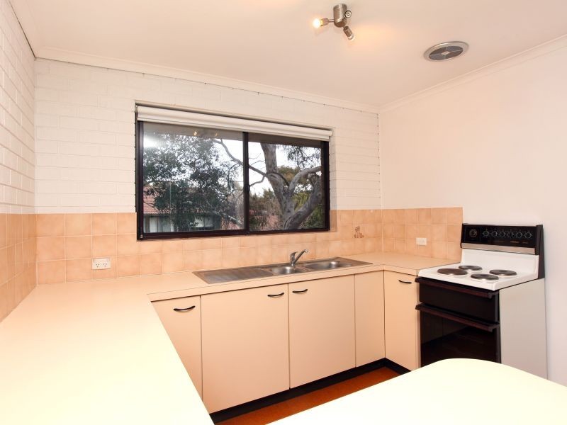 54/25 Pinkerton Circuit, Kambah ACT 2902