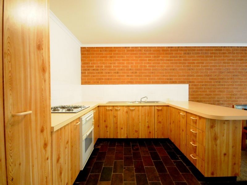 4/10 Togo Place, Gordon ACT 2906