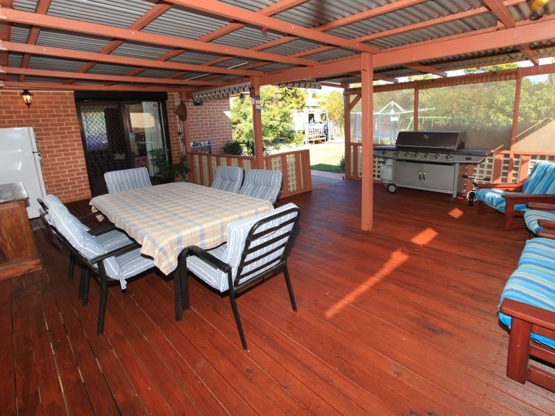 4 Tannabar Place, Isabella Plains ACT 2905