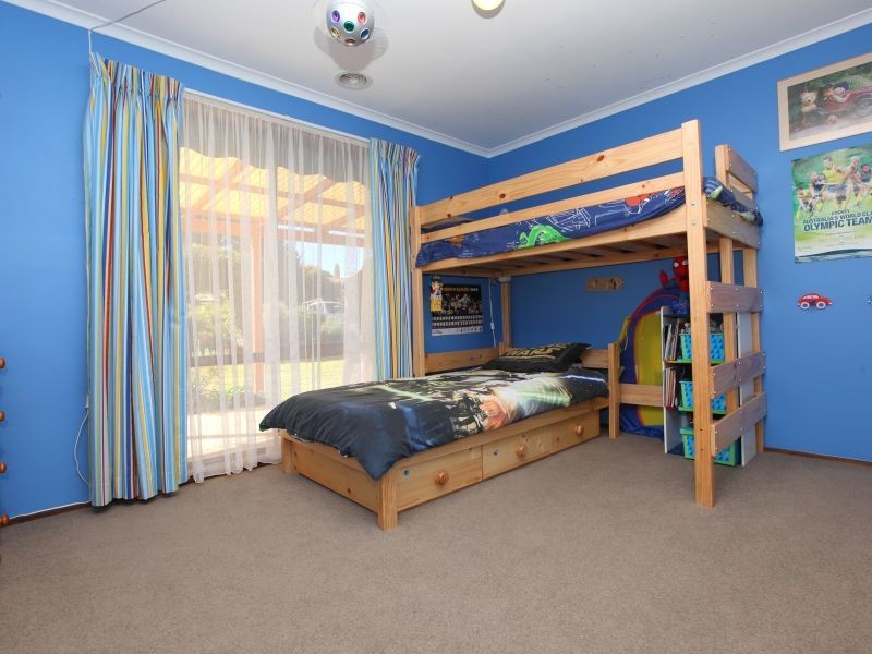 4 Tannabar Place, Isabella Plains ACT 2905