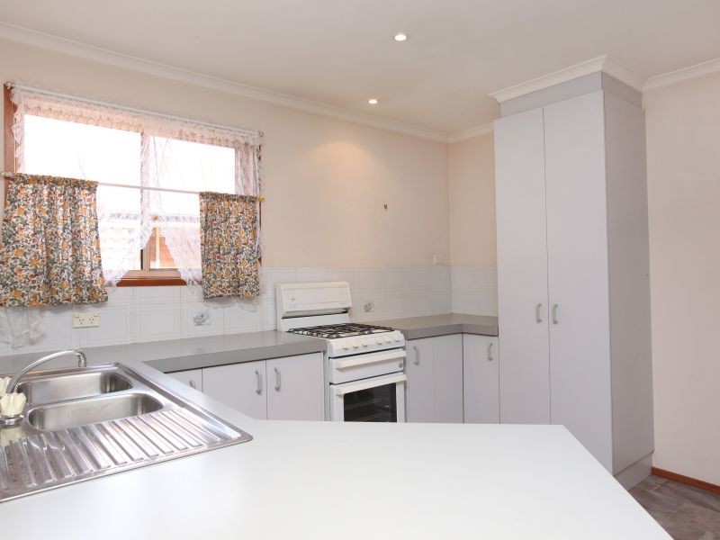 18 Tumbleton Place, Isabella Plains ACT 2905
