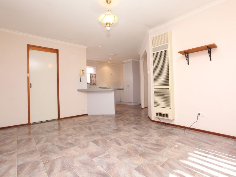 18 Tumbleton Place, Isabella Plains ACT 2905
