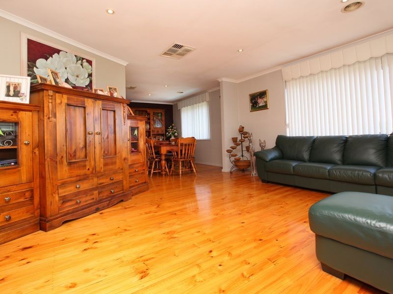 12 Halfrey Circuit, Wanniassa ACT 2903