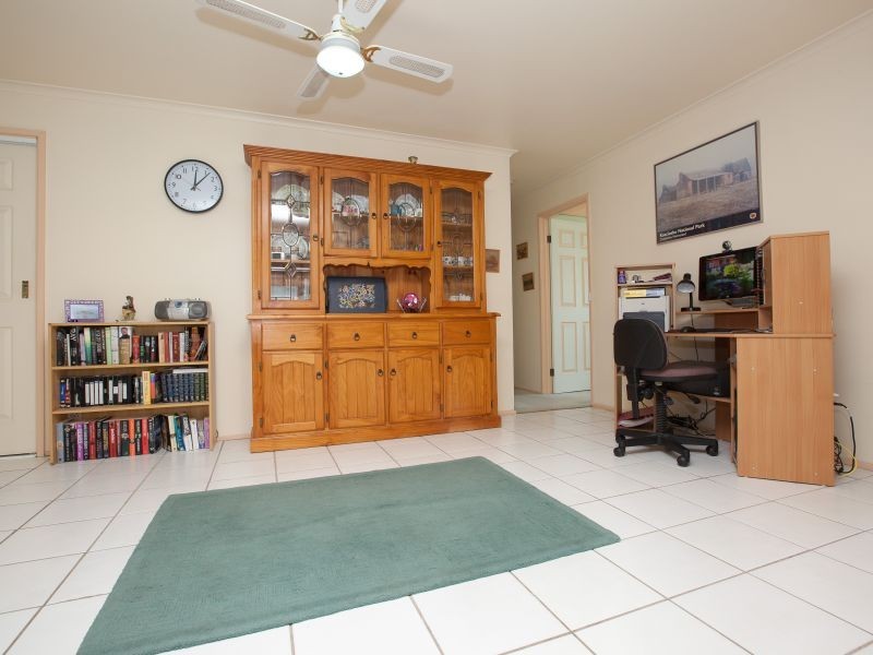 6 Galleghan Circuit, Gowrie ACT 2904