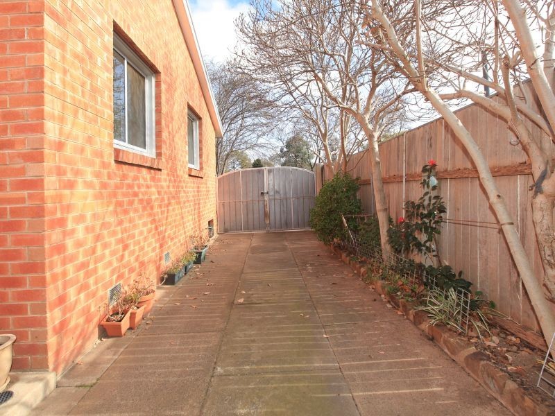 2 Moncrieff Street, Dickson ACT 2602
