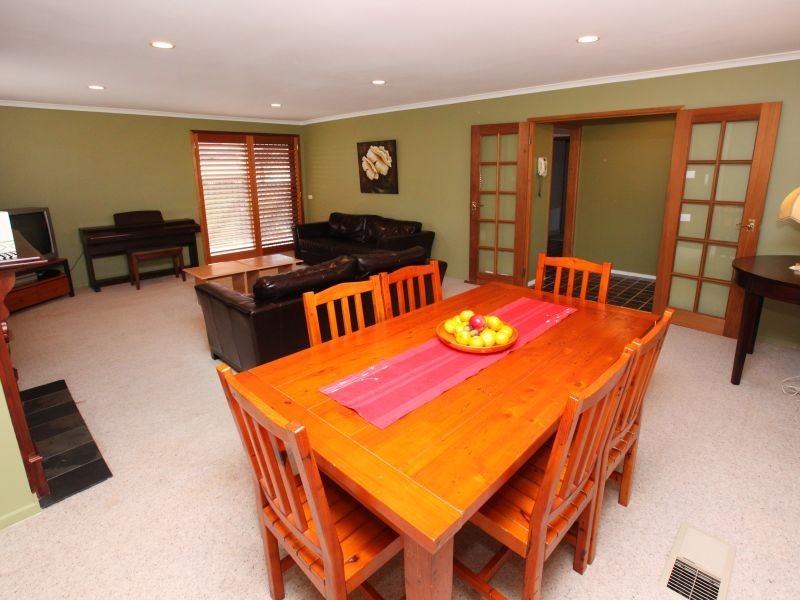 87 O’Halloran Circuit, Kambah ACT 2902