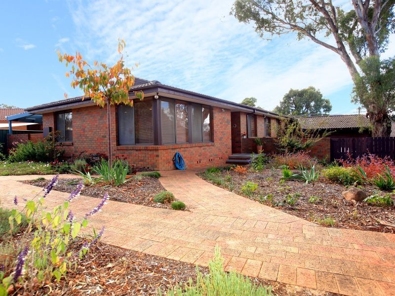 87 O’Halloran Circuit, Kambah ACT 2902