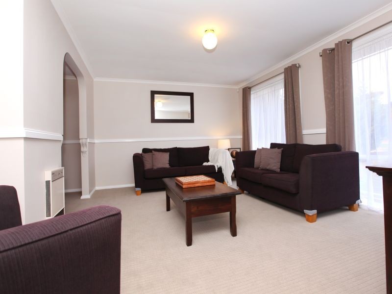 7 Ironbark Crescent, Banks ACT 2906